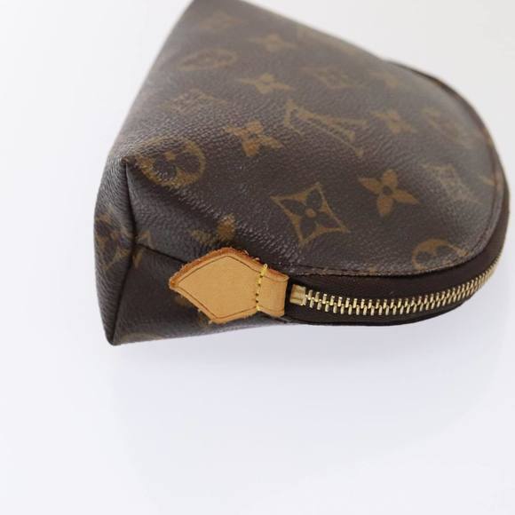 LOUIS VUITTON Monogram Pochette Cosmetic PM Cosmetic Pouch M47515 LV Auth 92242 - Picture 3 of 16